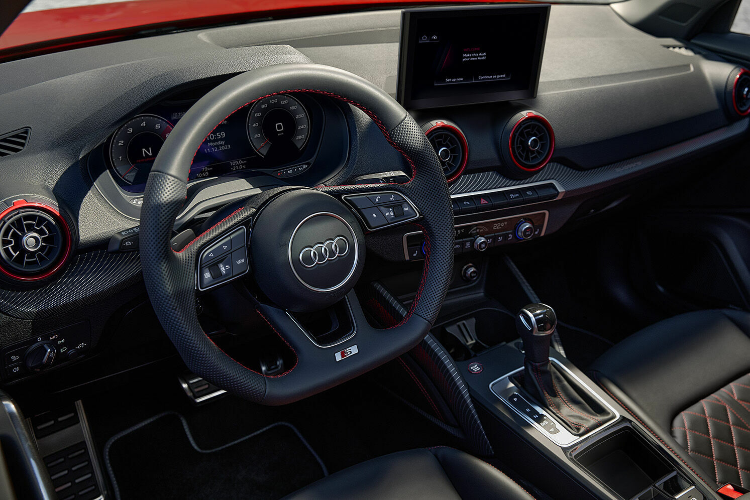 Audi SQ2 - Interior