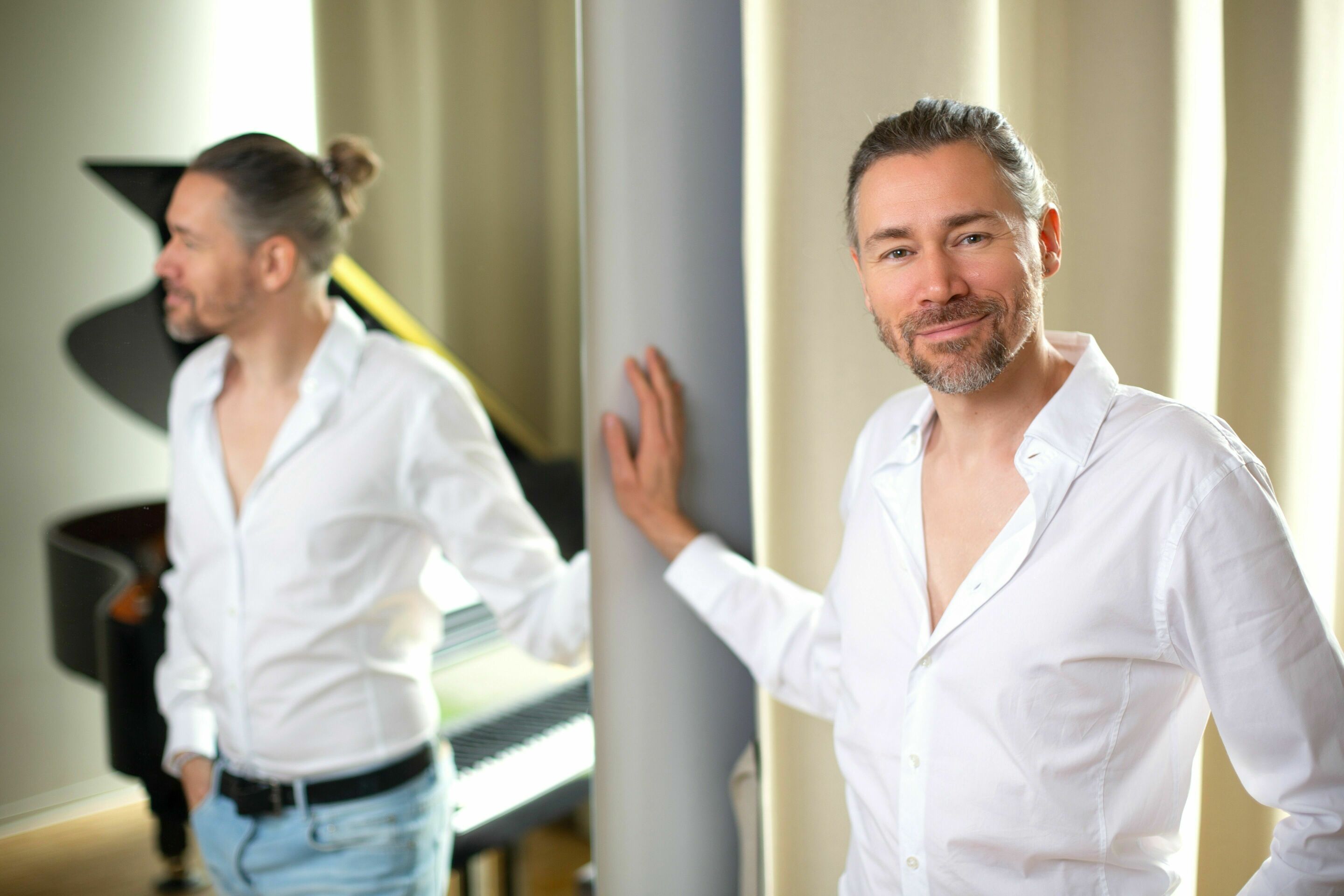 Benefizkonzert: Audi Bläserphilharmonie spielt „Carmina Burana“ - Bariton Giulio Alvise Caselli wirkt beim Benefizkonzert der Audi Bläserphilharmonie mit.