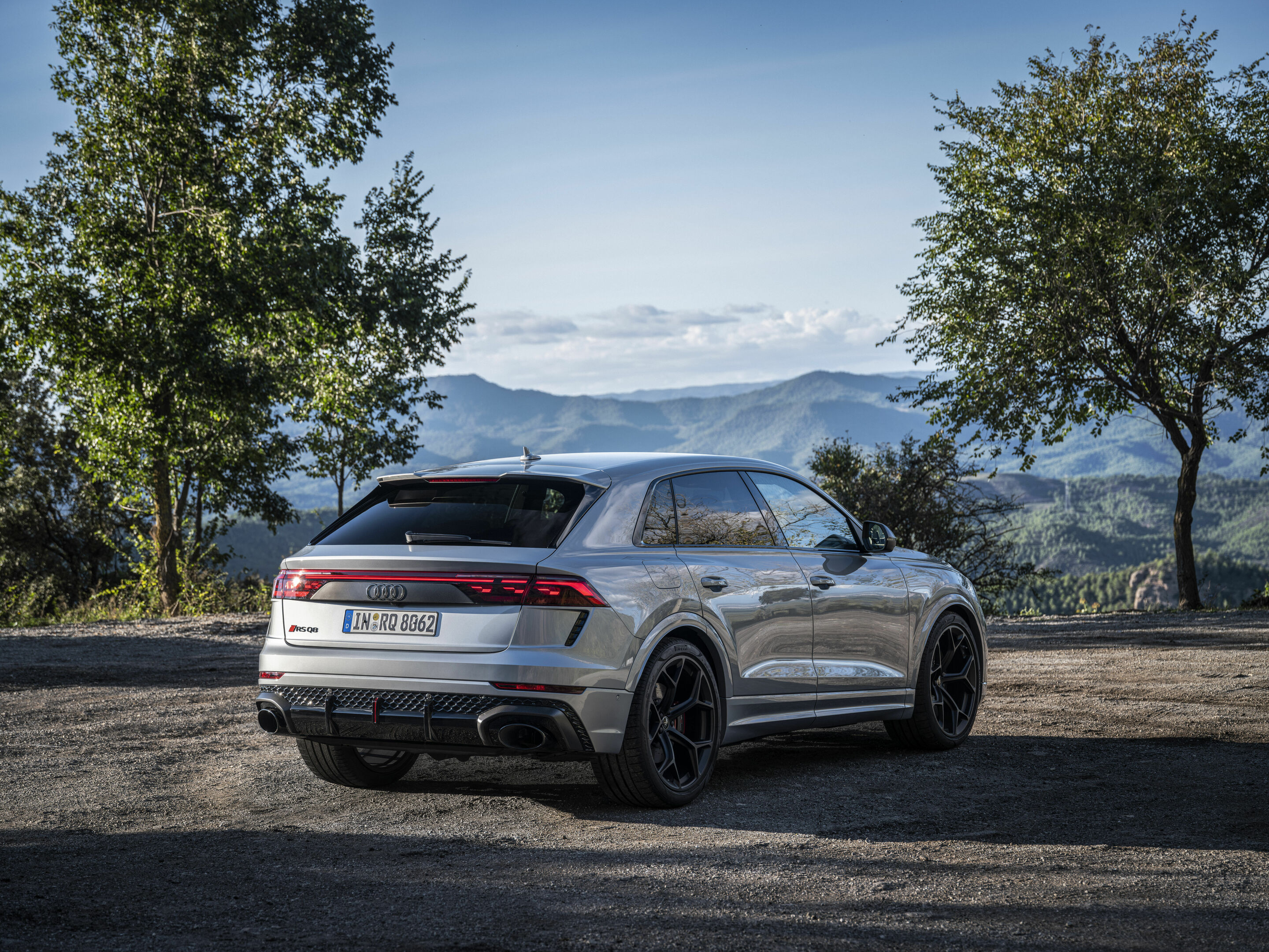 Audi RS Q8 performance - Static photo,
Colour: Satellite silver metallic