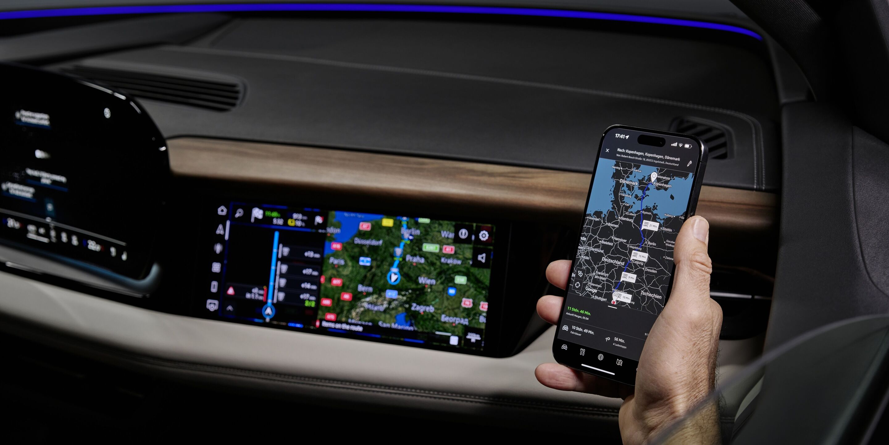 Audi e-tron route planner - The e-tron route planner, a service from Audi connect, calculates the fastest route with the shortest possible charging stops. Customers can use it either in the MMI system in the car or in the myAudi app on their smartphone.