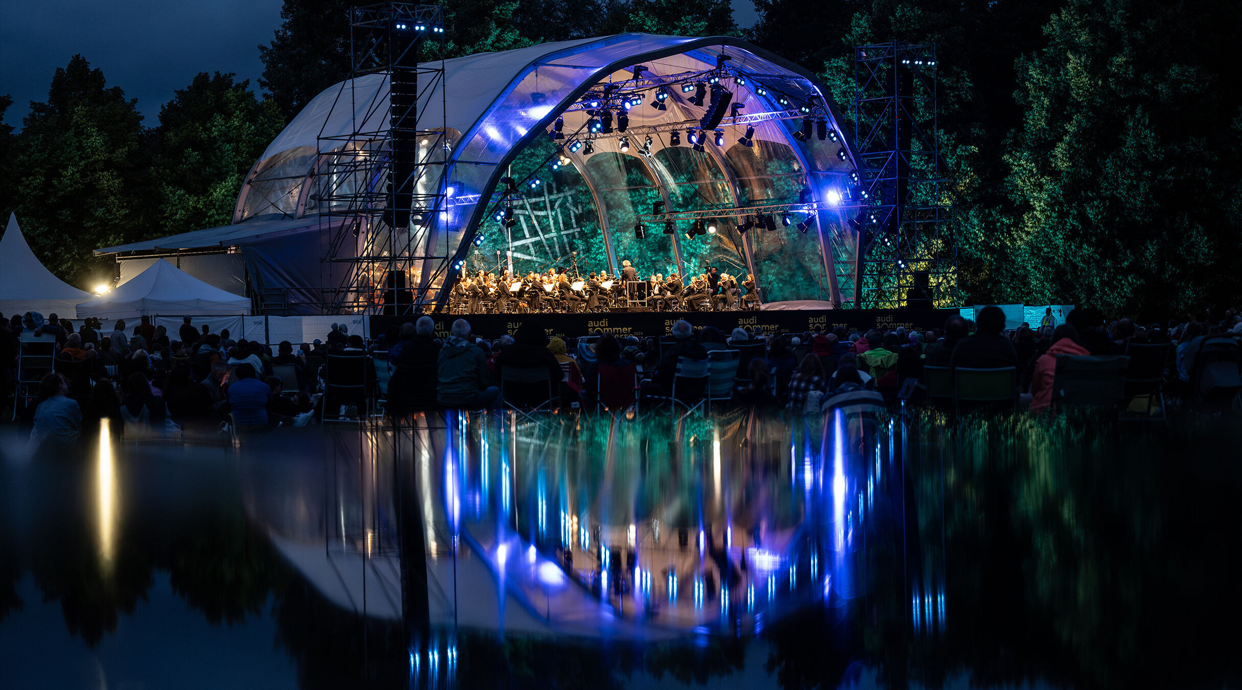 Audi Sommerkonzerte 2025 - Anlässlich der Audi Sommerkonzerte 2025 finden zwei Klassik-Open-Air-Konzerte im Klenzepark statt.