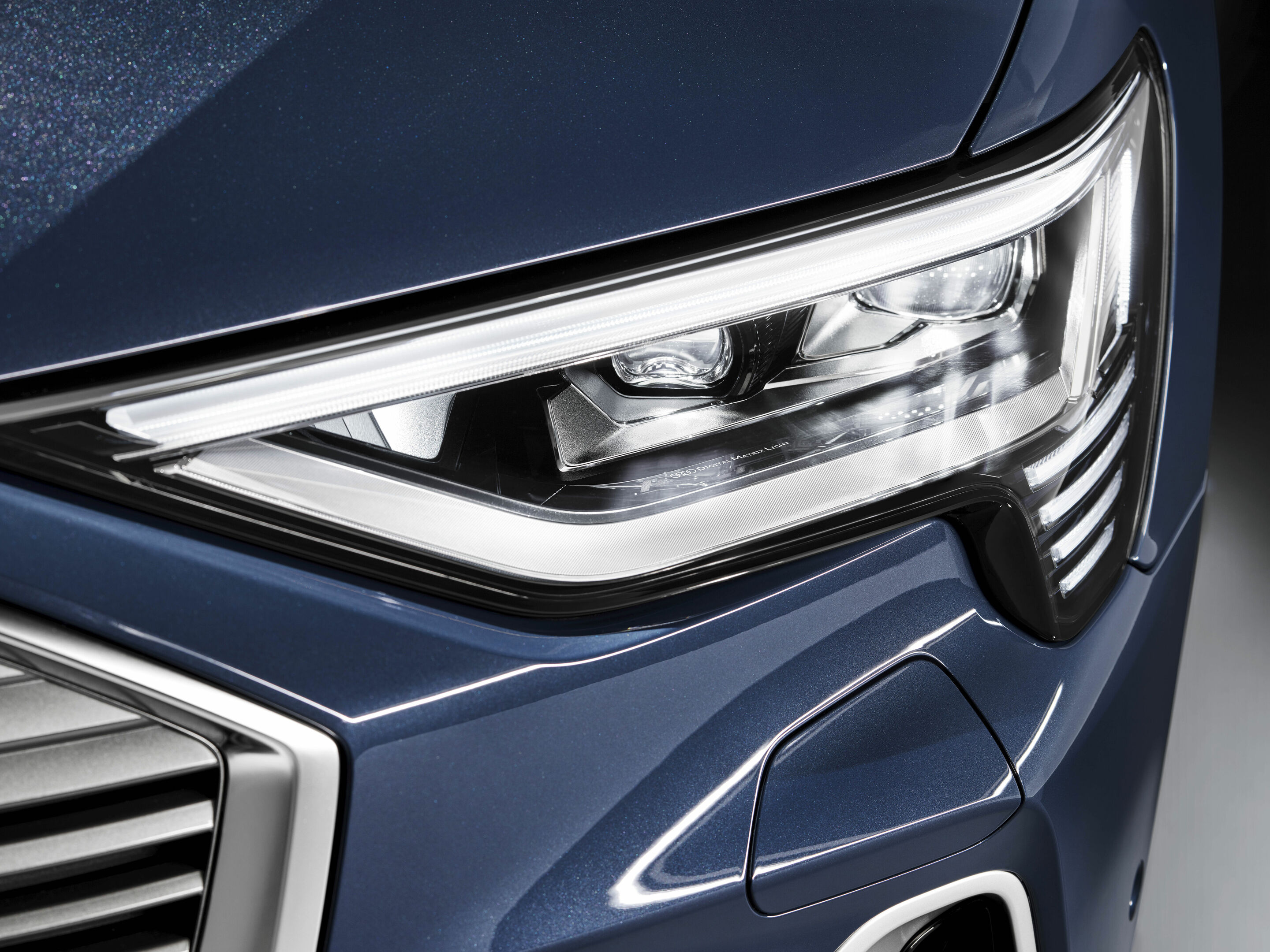 Audi e-tron Sportback - Audi e-tron Sportback: digitale Matrix LED-Scheinwerfer