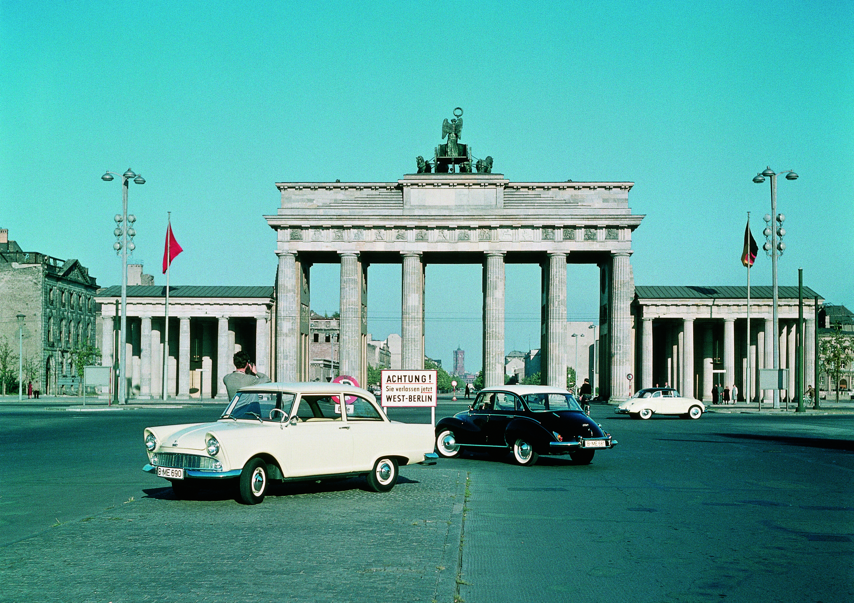 front: DKW Junior; 750 cc, 50 bhp; rear: Auto Union 1000S; 4-door saloon; 1000 cc, 50bhp.