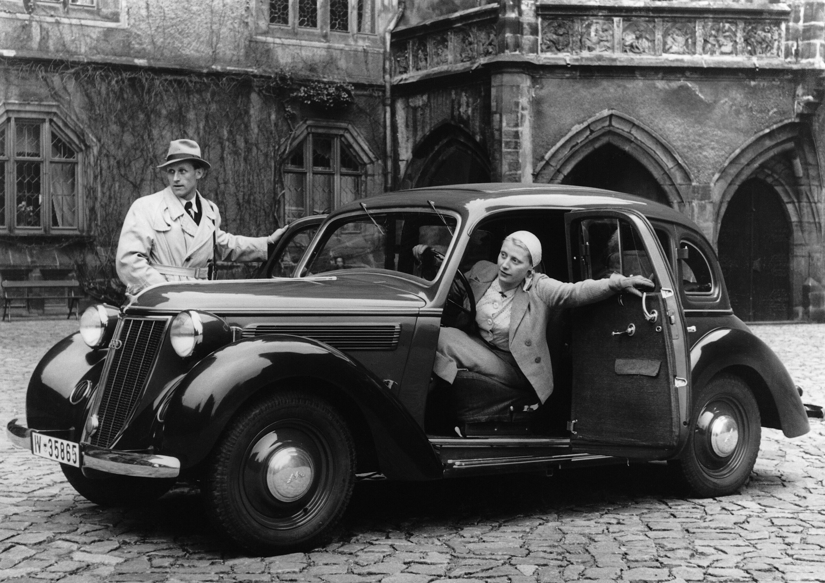 Wanderer W24, saloon, 1.8 litre four-cylinder inline engine, 42 hp.
